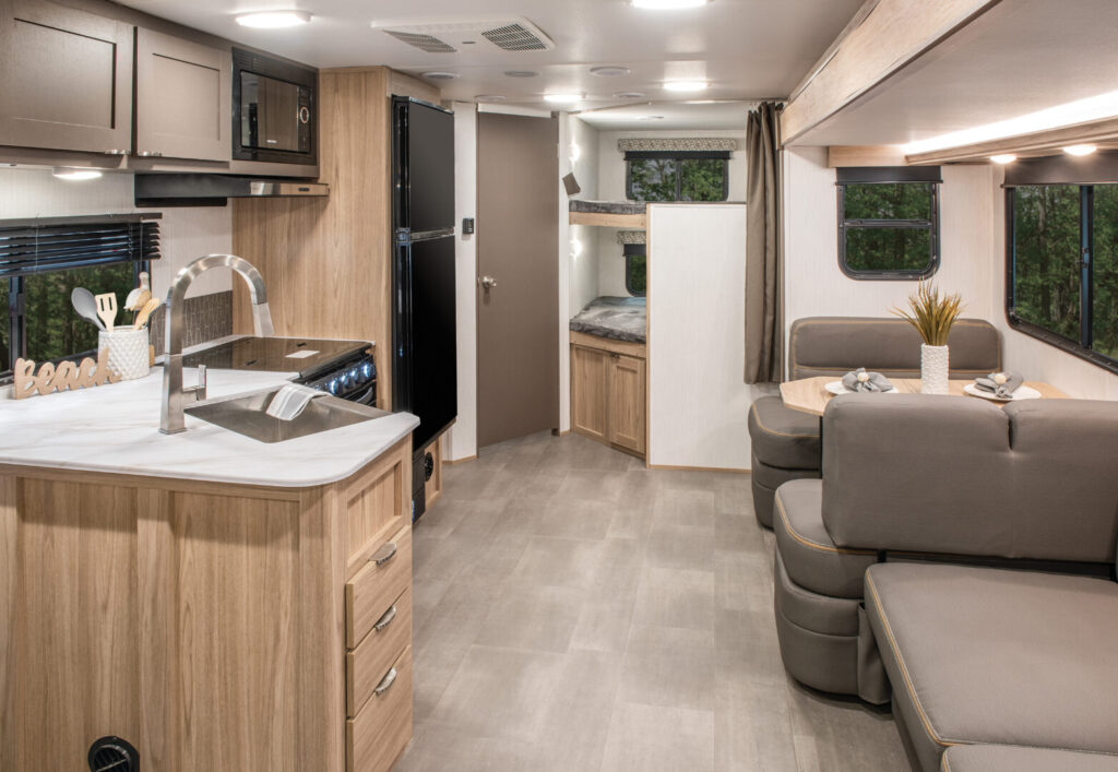 Cruiser RV Avenir A27BH kitchen - 2024 model