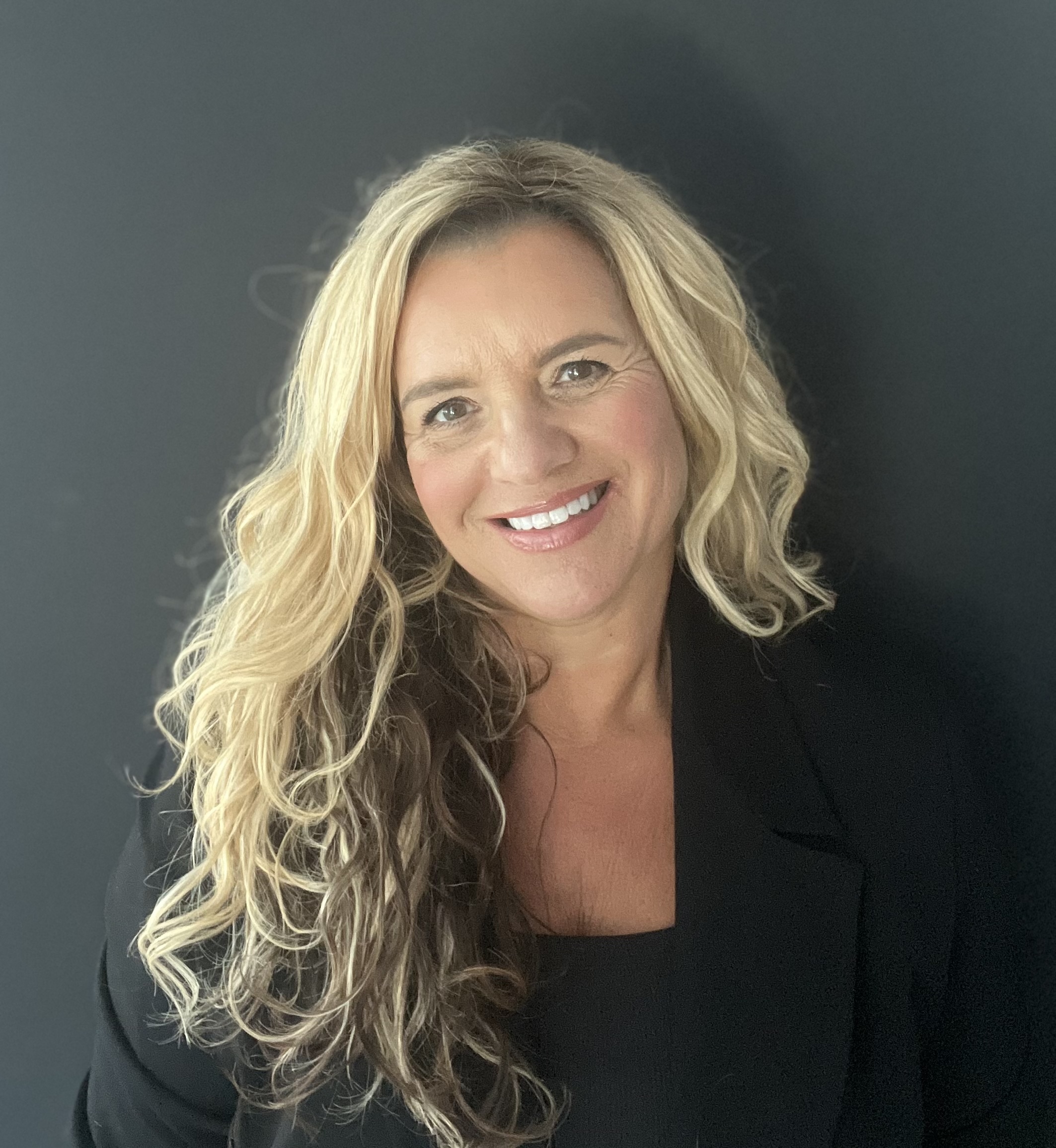 Nicole Lane is a certified behavioral specialist and advising partner at Uncovered Revenue.