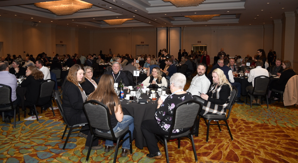 Dinner at the Marriott On The Falls, Oakes Ballroom.