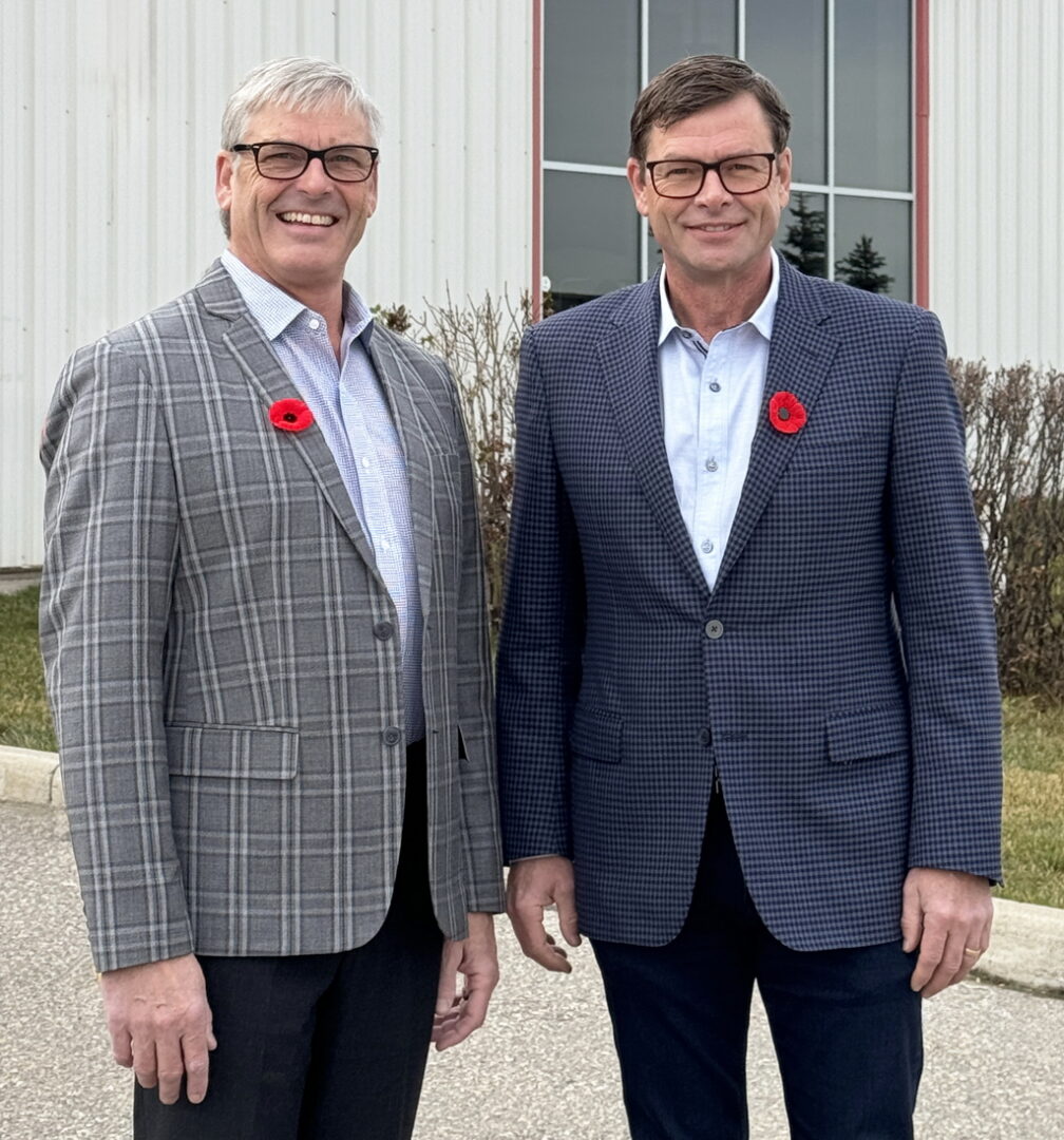 Left to right: Kyle and Jeff Redmond, of Bucars RV, Balzac, Alberta, the 2024 Canadian RV Dealers of the Year.