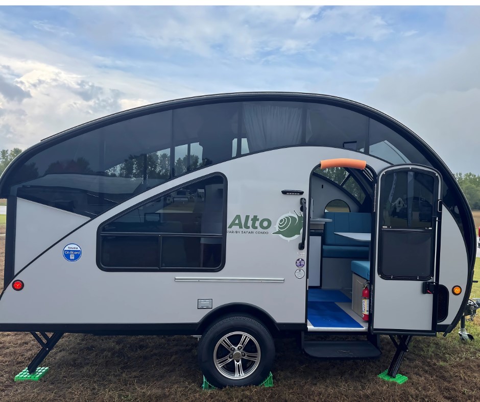 Safari Condo Alto models feature a raising roof design that sets up in minutes to provide compact form for towing, full height comfort for camping. Photo by Shane Devenish, President, CRVA