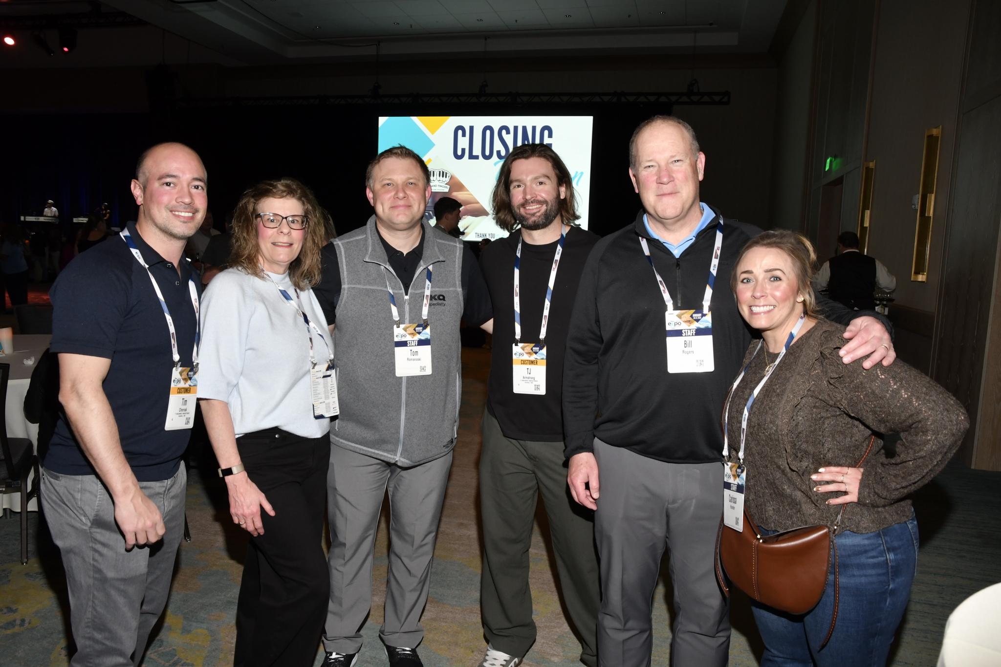 Bill Rogers and his team of NTP-Stag SeaWide reps entertained the RV and marine dealers at the closing reception, sponsored by Dometic.