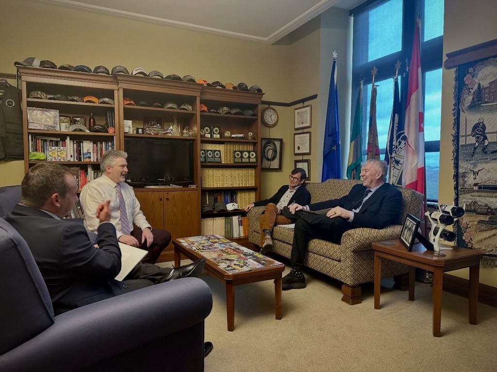 The RV Industry Advocacy Team met with Blaine F. Calkins, Canadian Conservative Member of Parliament representing Ponoka–Didsbury, Alberta.