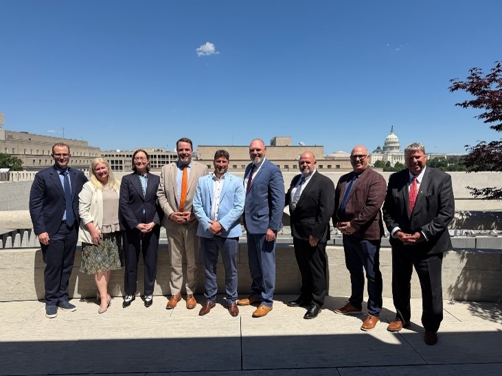 During the RVs Move America week in Washington, D.C., CRVA and RVDA of Canada were provided with a unique opportunity to meet with officials from the Embassy of Canada to discuss trade issues affecting Canadian RV manufacturers and suppliers.