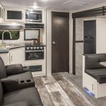 2019-Venture-RV-Stratus-SR261VRK-Travel-Trailer-Kitchen