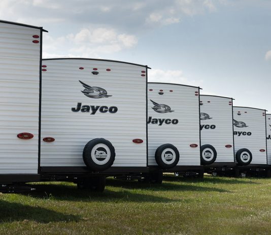 Jayco Announces Promotions of Key Executives