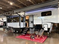 Fraserway-EastToWest Ahara – 1