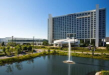 Renaissance Schaumburg Convention Center