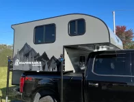 Soaring Eagle Hard Side Truck Campers adlar-thumb