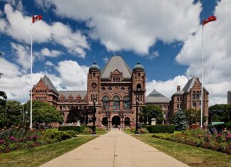 Queen's Park, Toronto Ontario - photo courtesy Wikipedia