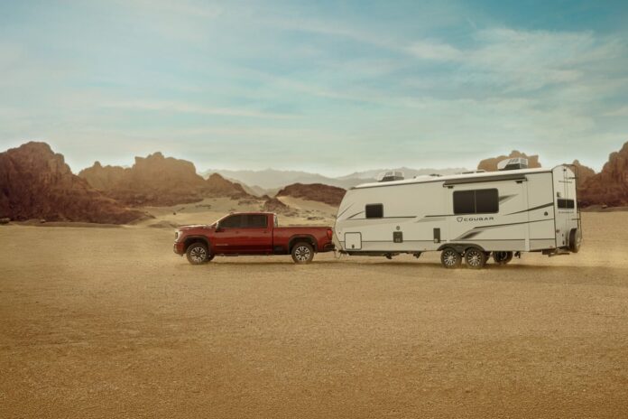 Keystone RV Cougar travel trailer